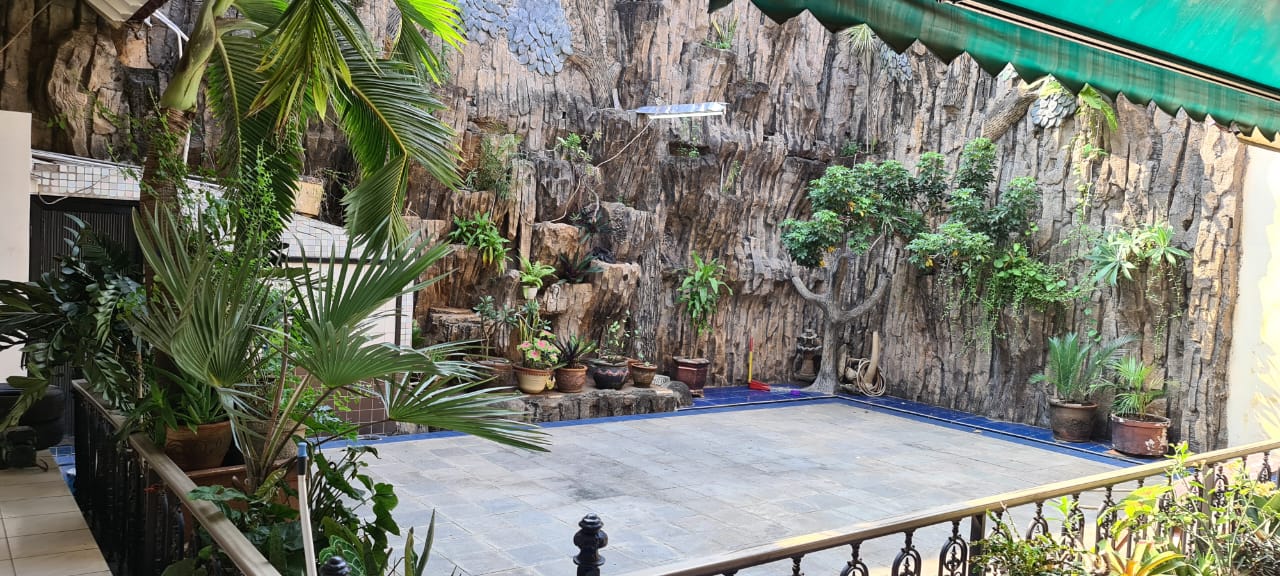 Jual Rumah luas 3 lantai di Tomang Jakarta Barat (RR) - Foto 4