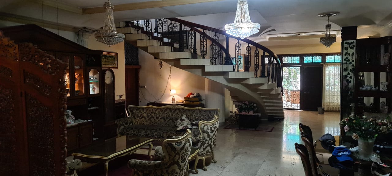 Jual Rumah luas 3 lantai di Tomang Jakarta Barat (RR) - Foto 7