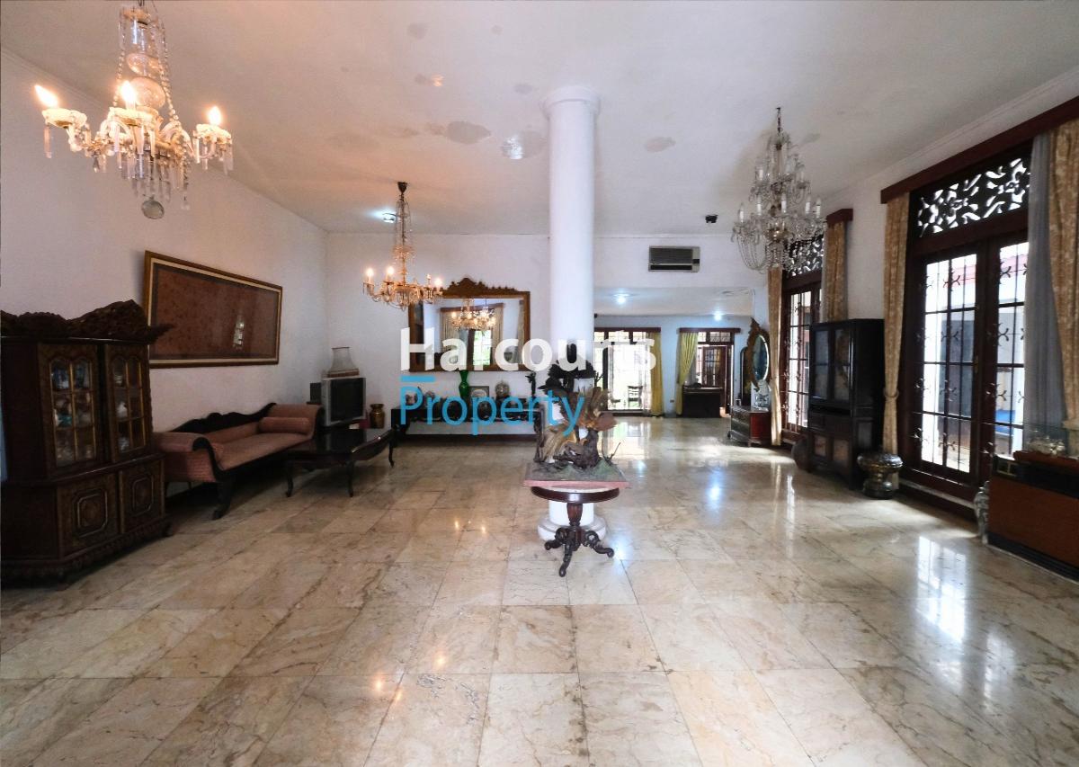 Dijual Rumah Klasik Kawasan Elite Dekat Rumah Pejabat Jl. Maluku, Area Menteng - Foto 7