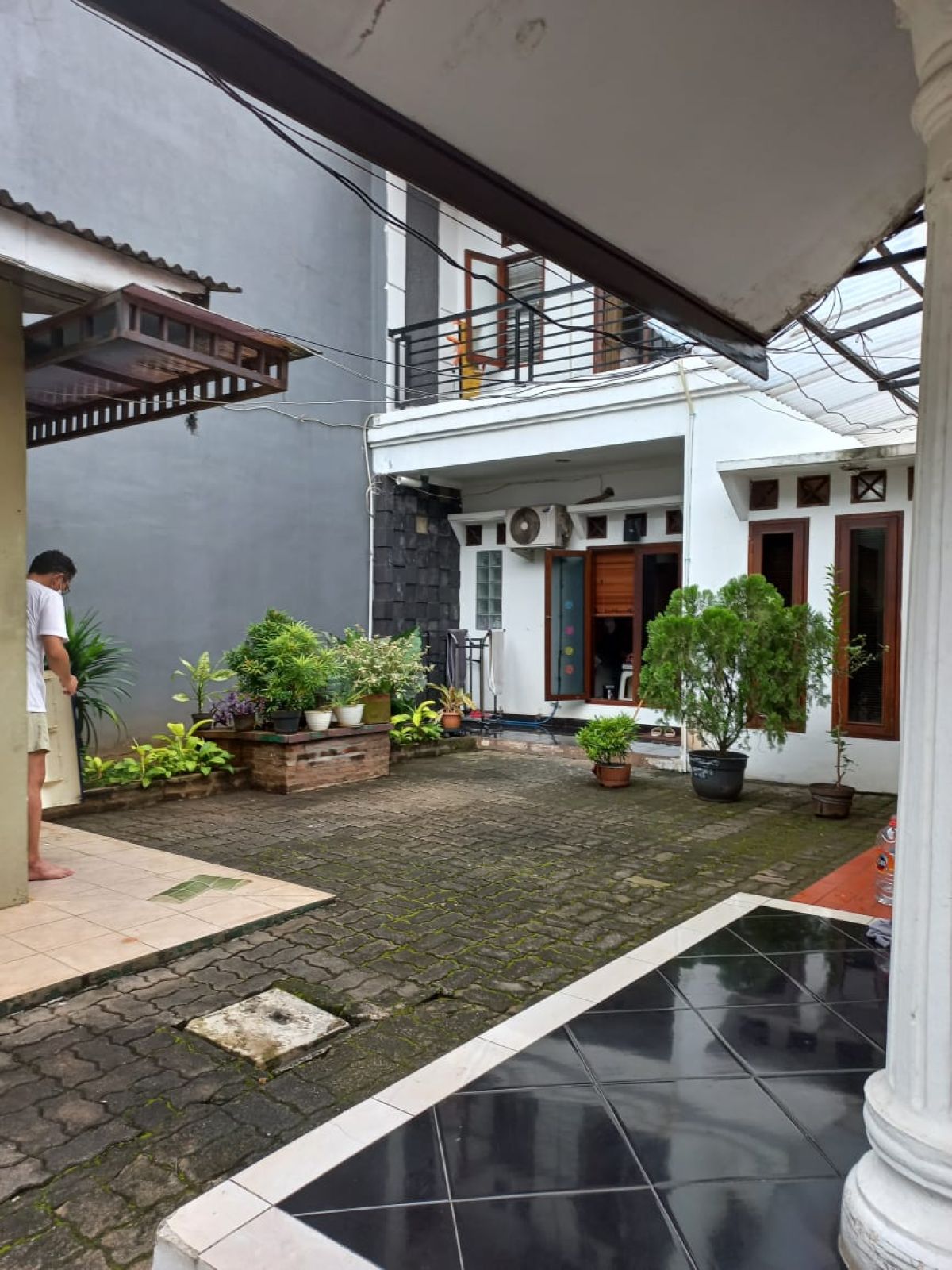 Dijual rumah pinggir jalan Rengas dekat bintaro sektor 2 Tangerang Selatan - Foto 4