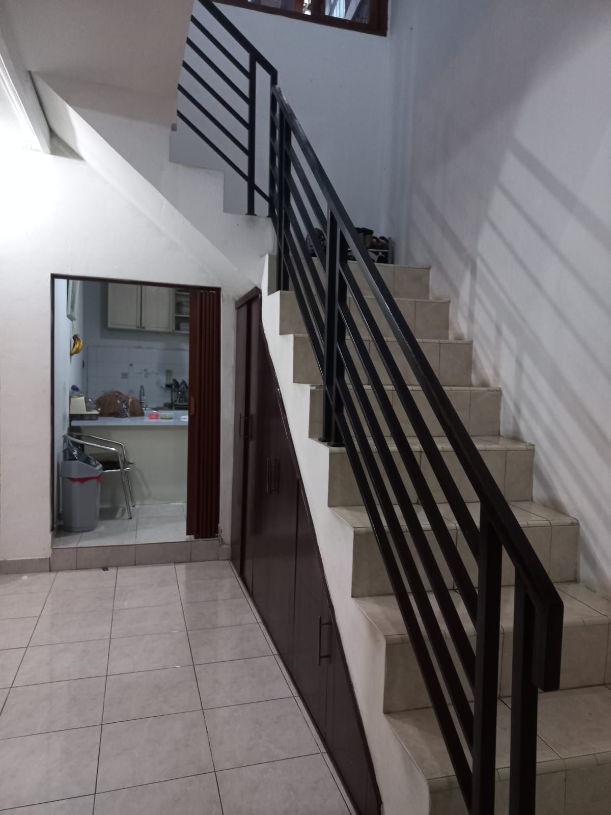 Dijual rumah pinggir jalan Rengas dekat bintaro sektor 2 Tangerang Selatan - Foto 5