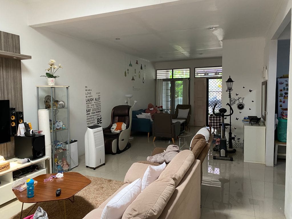 Dijual rumah daerah lebak bulus jakarta selatan