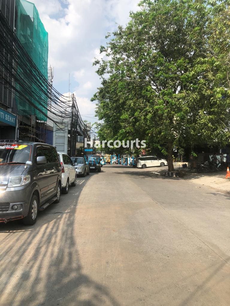 Turun Harga! Dijual Ruko Jl. Taman Pluit Kencana Dalam. Harga Nego! - Foto 5