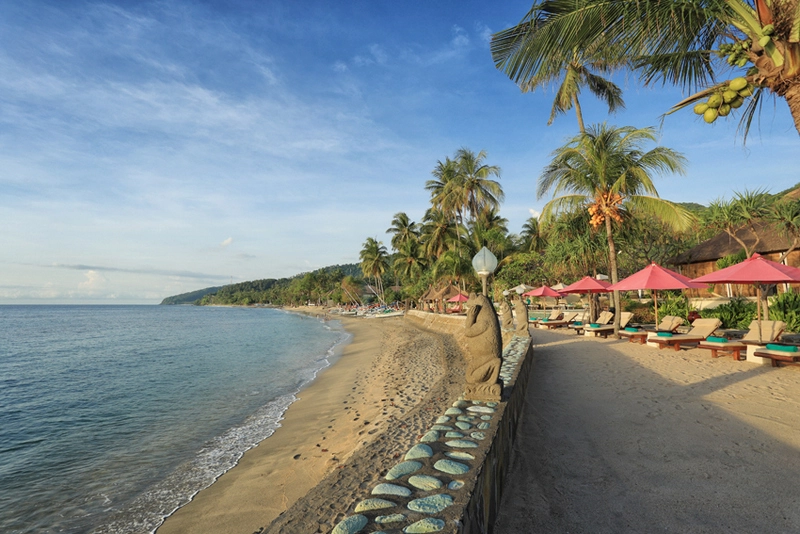 Award Winning 45 Keys Beachfront Resort – Senggigi - Foto 2