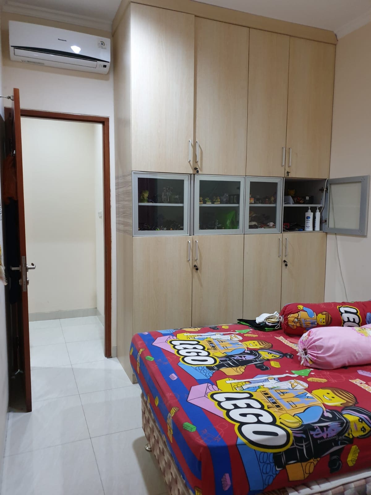 Jual Cepat Rumah kondisi rapi di daerah Tomang Asli, Jakarta Barat (NC) - Foto 2