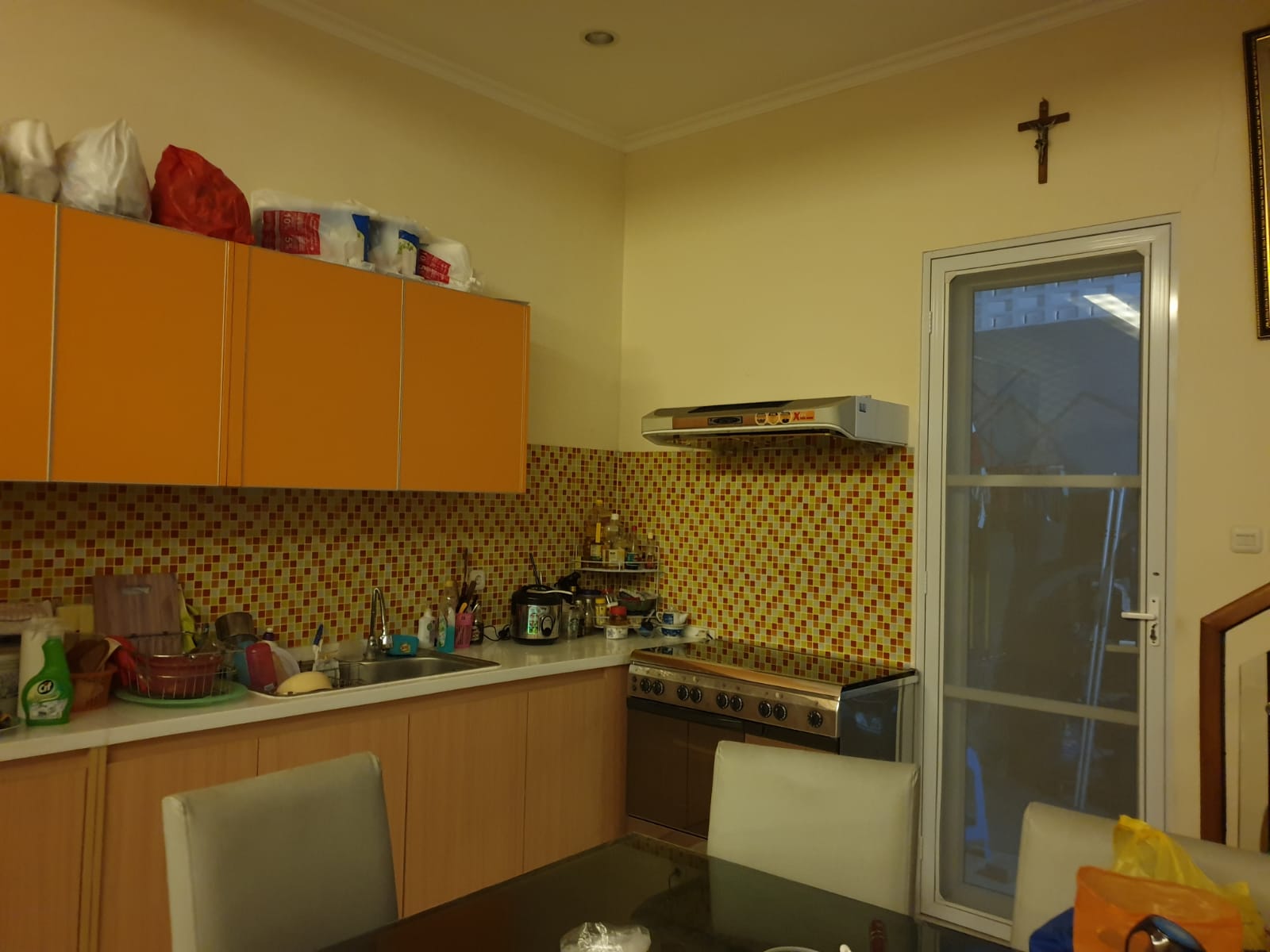 Jual Cepat Rumah kondisi rapi di daerah Tomang Asli, Jakarta Barat (NC) - Foto 7