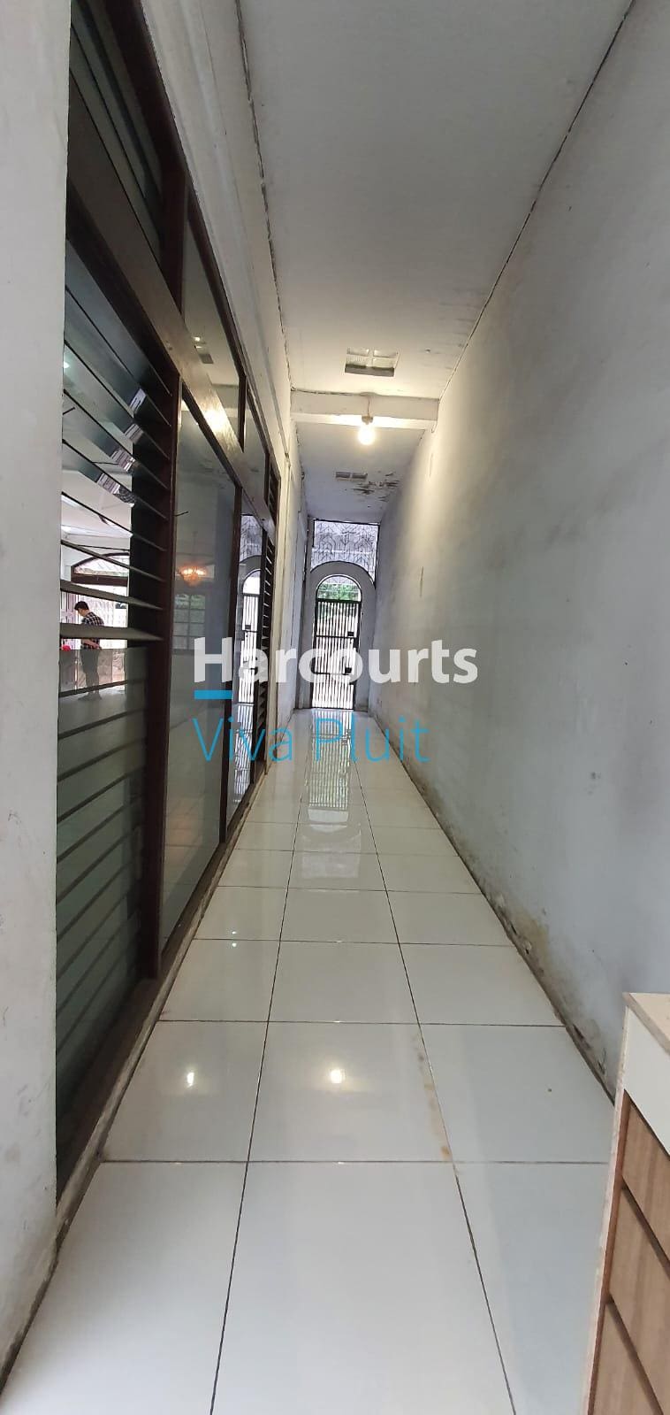 Turun Harga! Dijual Rumah Pluit Timur Residence, Jakarta Utara - Foto 2