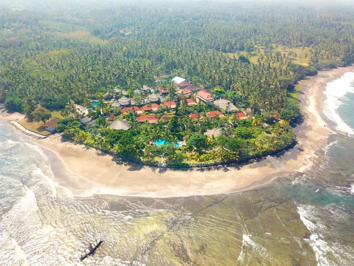 Ultimate Freehold Land With 215m Beach Frontage – Medewi - Foto 5