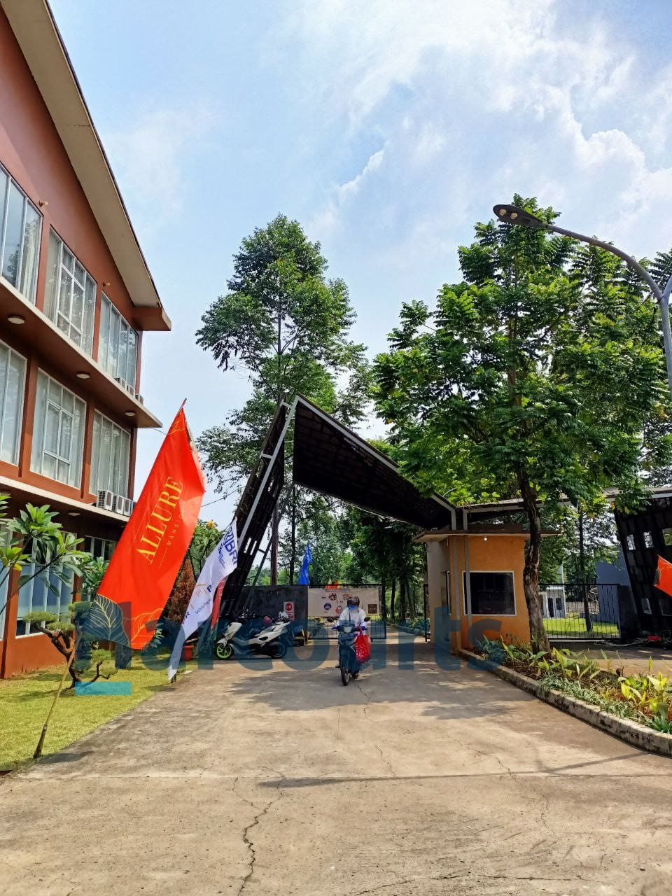 Jual Cepat Rumah Baru 2 lantai di Cibubur Jakarta Timur (BM) - Foto 4