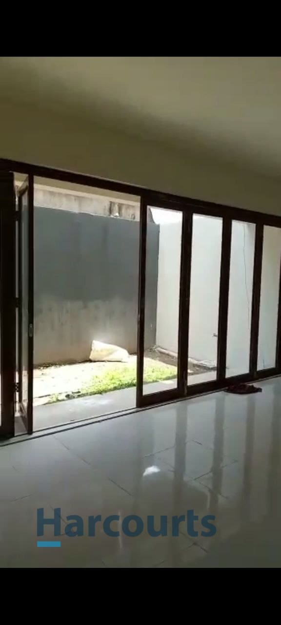 Jual Cepat Rumah 2 lantai di Cluster Conserva Discovery Bintaro Tangerang (BM) - Foto 5