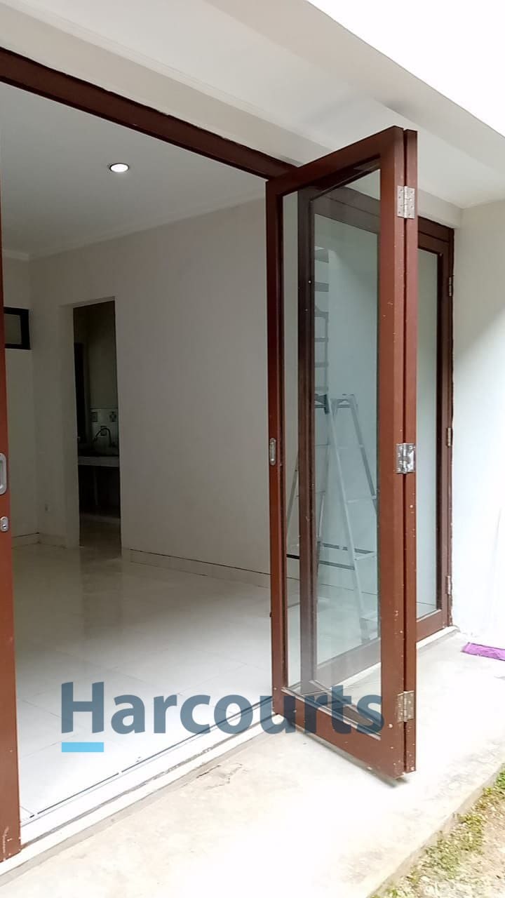 Jual Cepat Rumah 2 lantai di Cluster Conserva Discovery Bintaro Tangerang (BM) - Foto 8