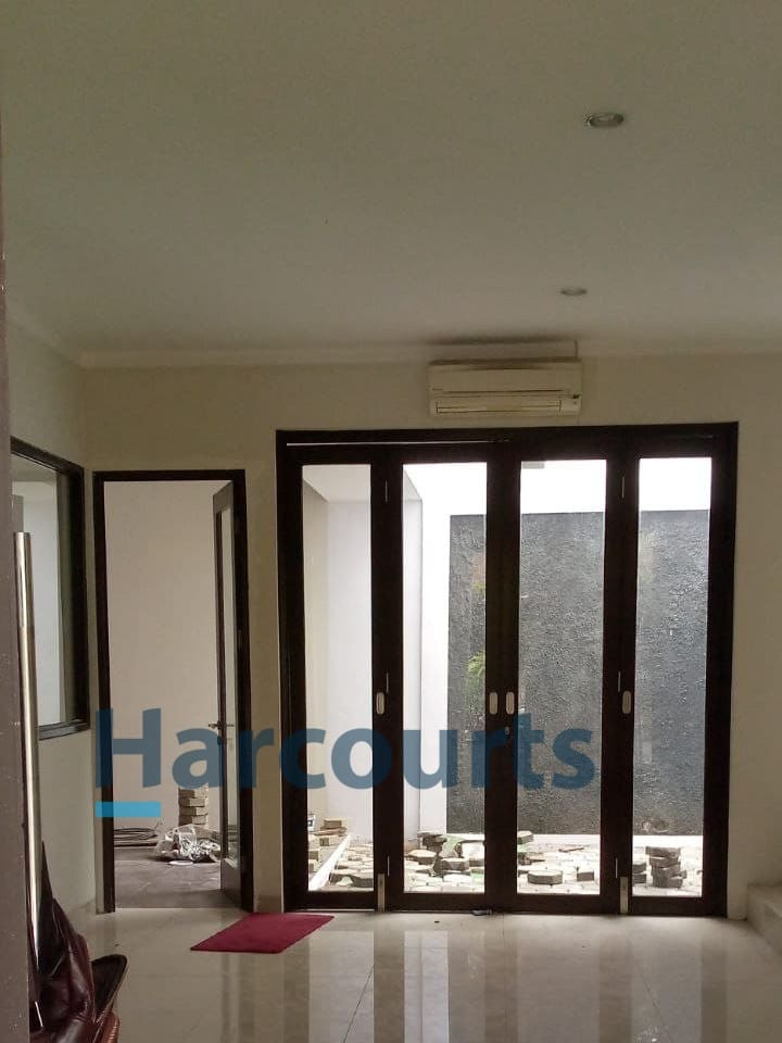 Jual Cepat Rumah 2 lantai di Cluster Discovery Serenity, Bintaro, Tangerang (BM)