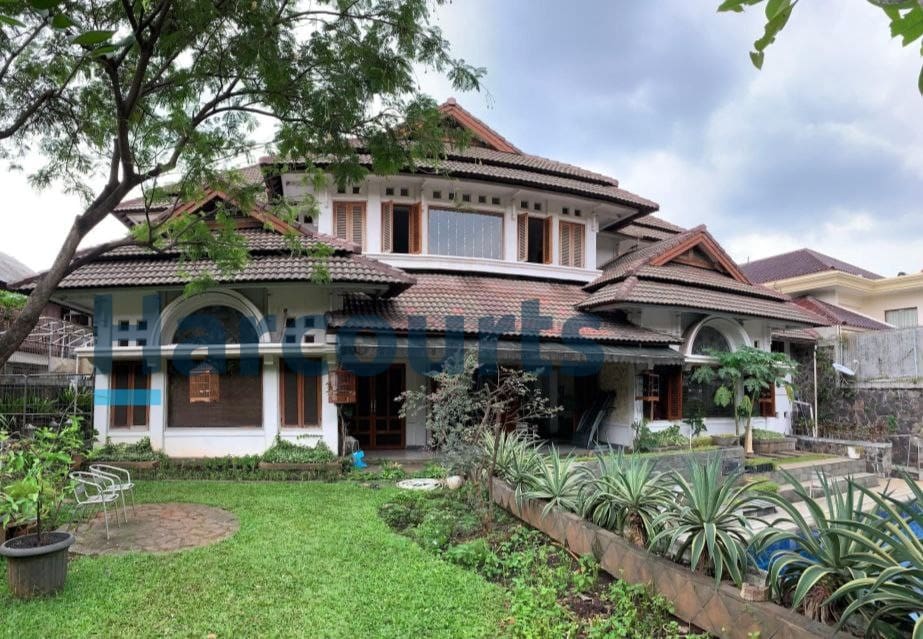 Jual Rumah & Pool di kawasan Pancoran, Jakarta Selatan (BM)