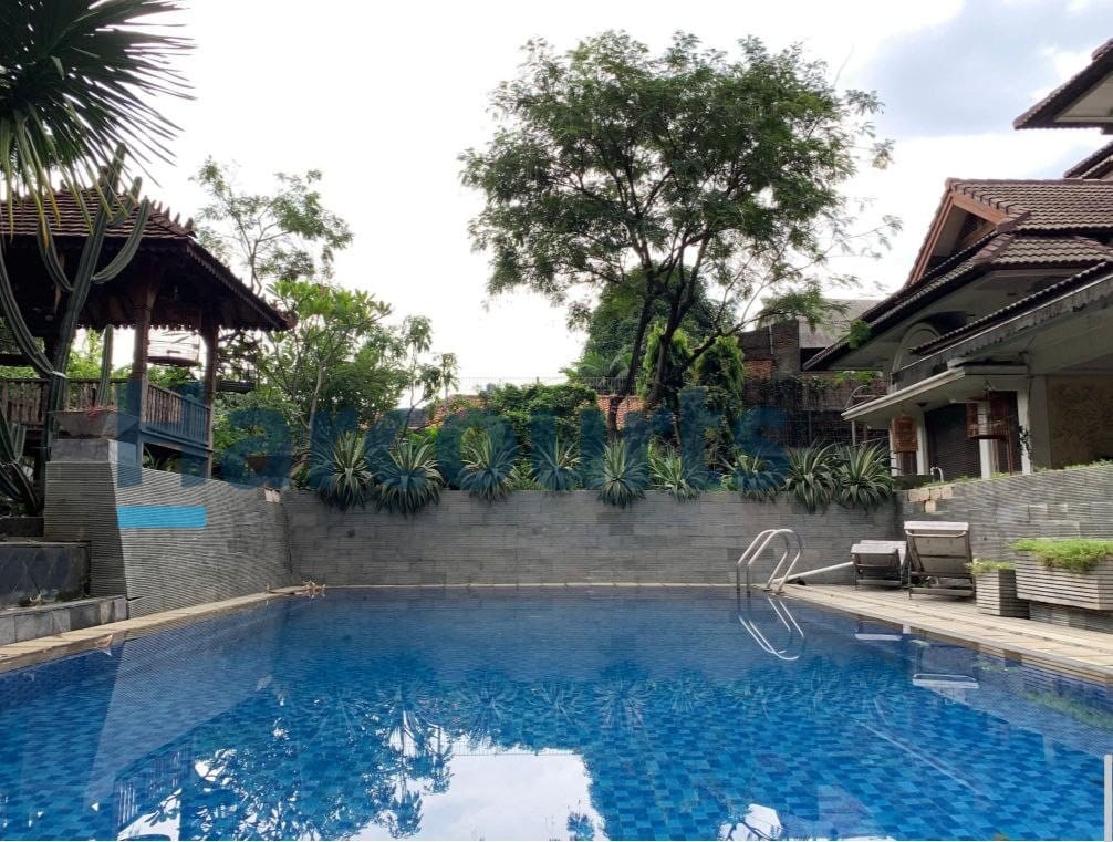 Jual Rumah & Pool di kawasan Pancoran, Jakarta Selatan (BM) - Foto 5