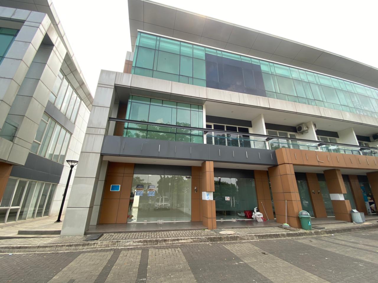 Jual Ruko Bangunan 3 lantai di The Icon Business Park BSD Tangerang (MN) - Foto 4