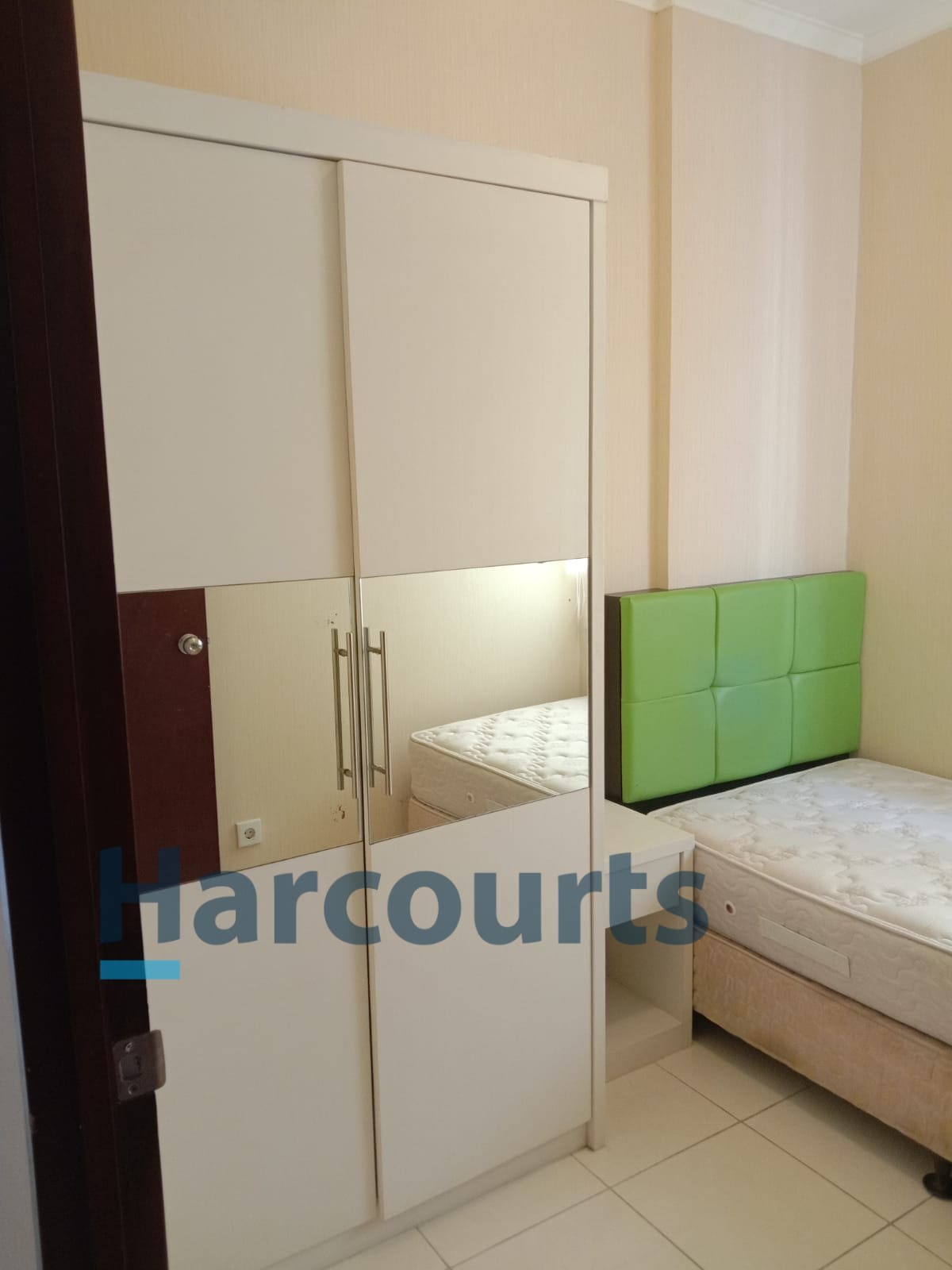 Sewa Apartemen Royal Mediterania Full Furnished di Jl. Letjen S.Parman Jakarta Barat (MN) - Foto 3