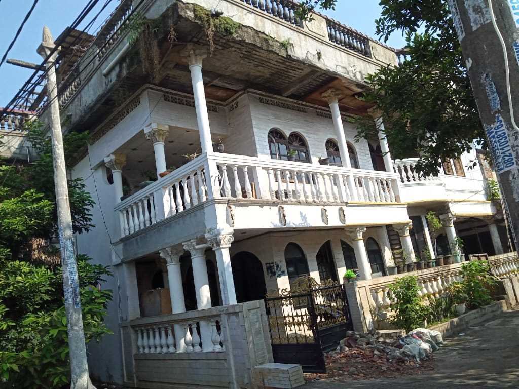 Jual Rumah posisi hook di daerah Pondok Gede Jakarta Timur (MN)