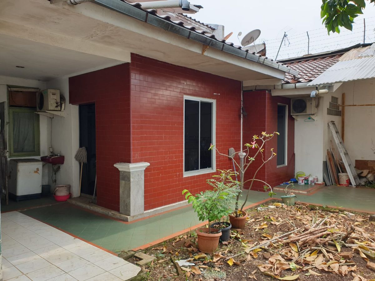 Jual Rumah dan Paviliun di daerah Jatiwaringin, Jakarta Timur (BM) - Foto 8