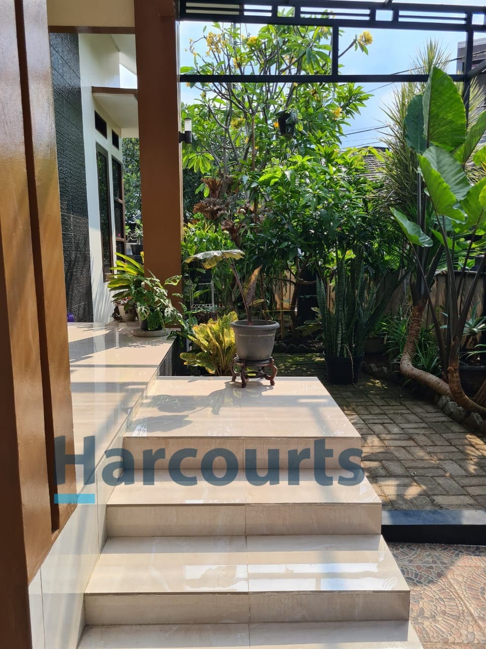 Jual Rumah Posisi Hook 1,5 lantai di Bintaro Tangerang Selatan BM - Foto 4