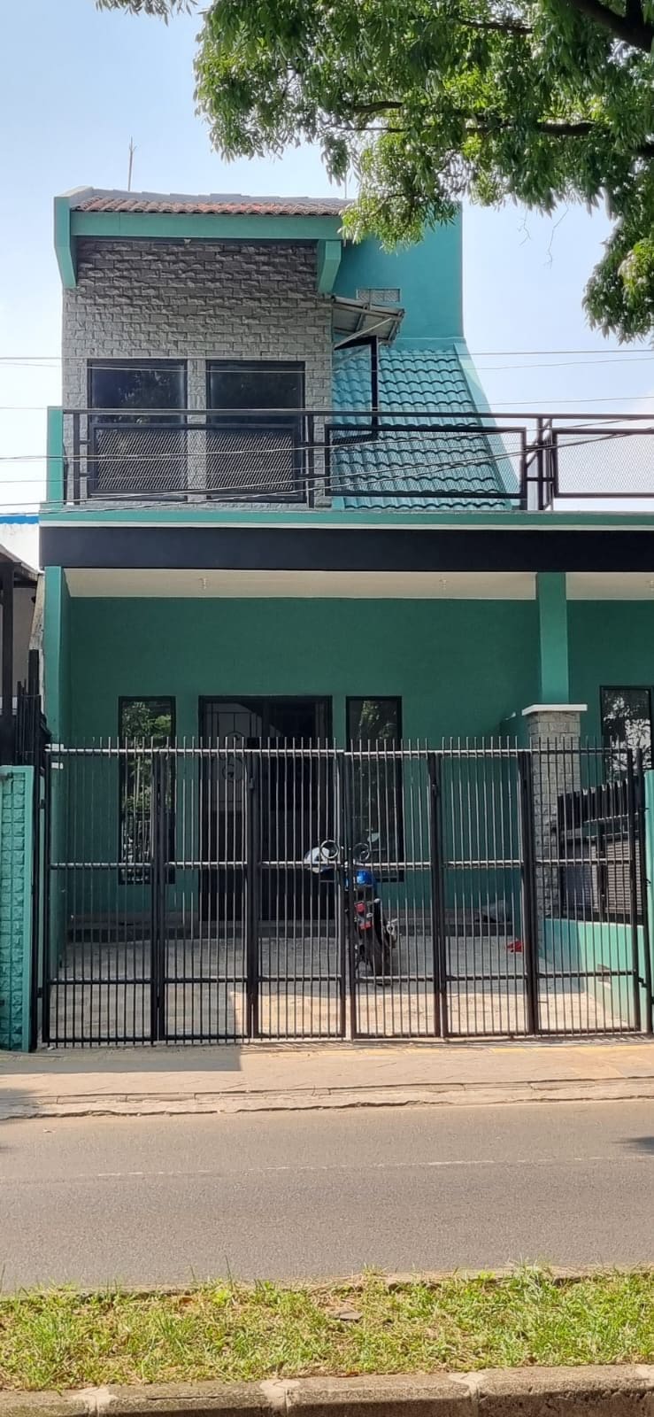 Disewakan rumah daerah BSD Tangerang Selatan
