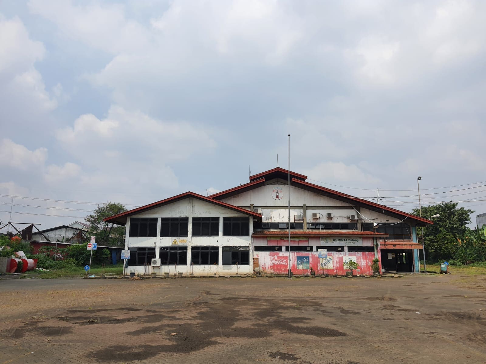 Disewakan Ruko Muara Karang Blok 5, Jakarta Utara. Lokasi Strategis !! - Foto 3