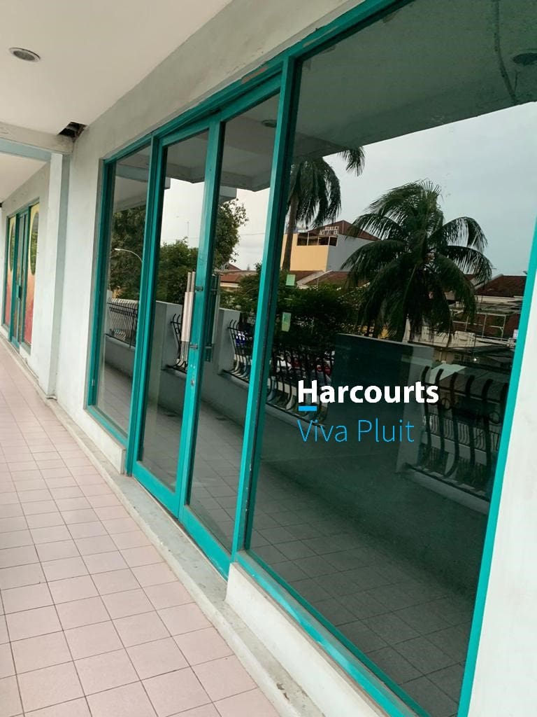 Dijual Kios Apartemen Riverside Muara Karang Harga Murah Nego!