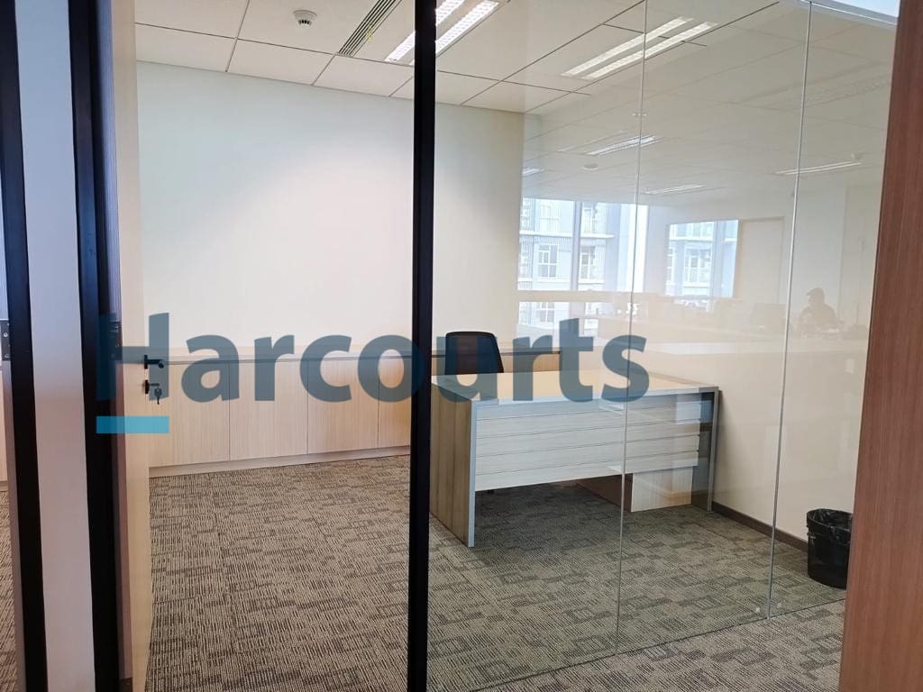 Disewakan Office Space Tokopedia Care Tower, Jakarta Barat. Harga Murah - Foto 6