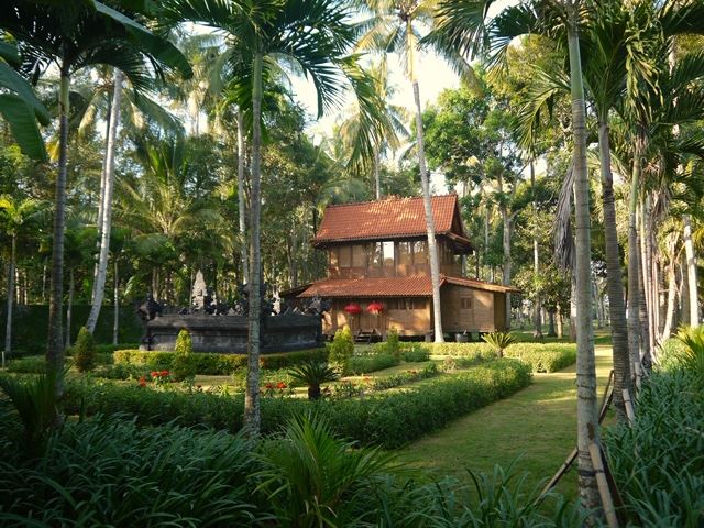 Freehold Beachfront Villa in Pekutatan, West Bali - Foto 12