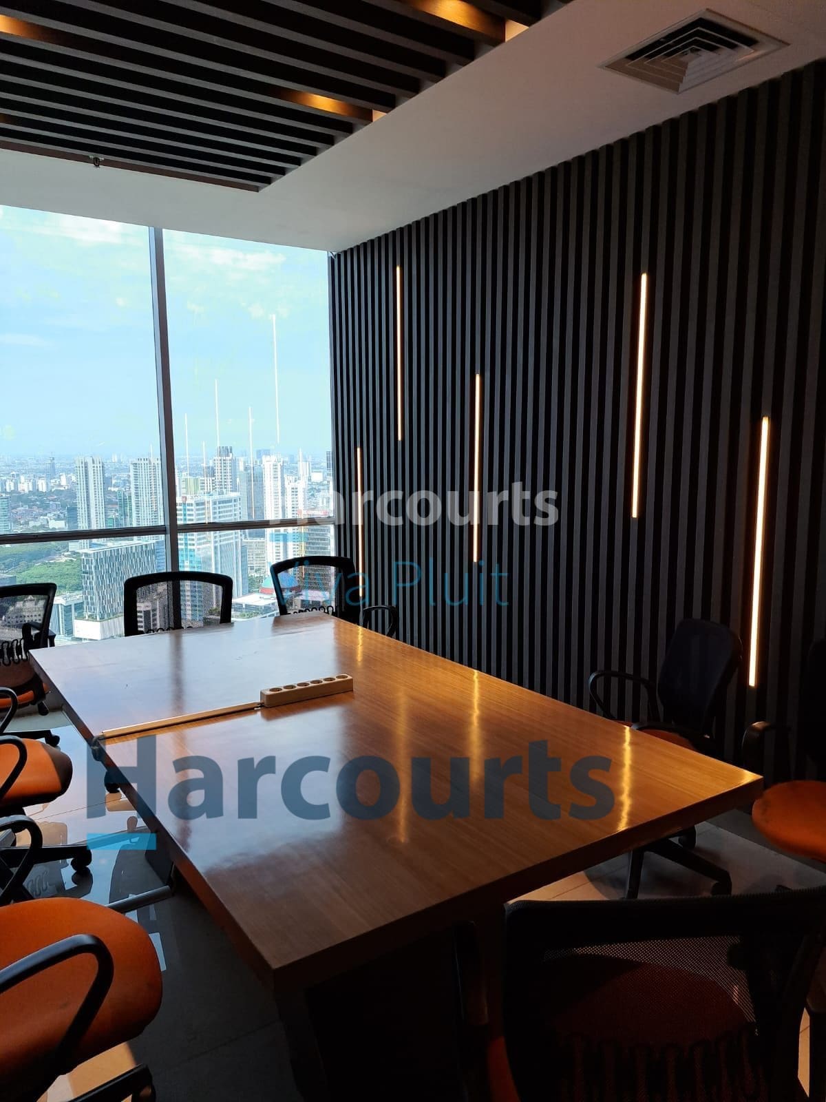 Disewakan Office Space Axa Tower, Kuningan City, Jakarta Selatan. Murah!