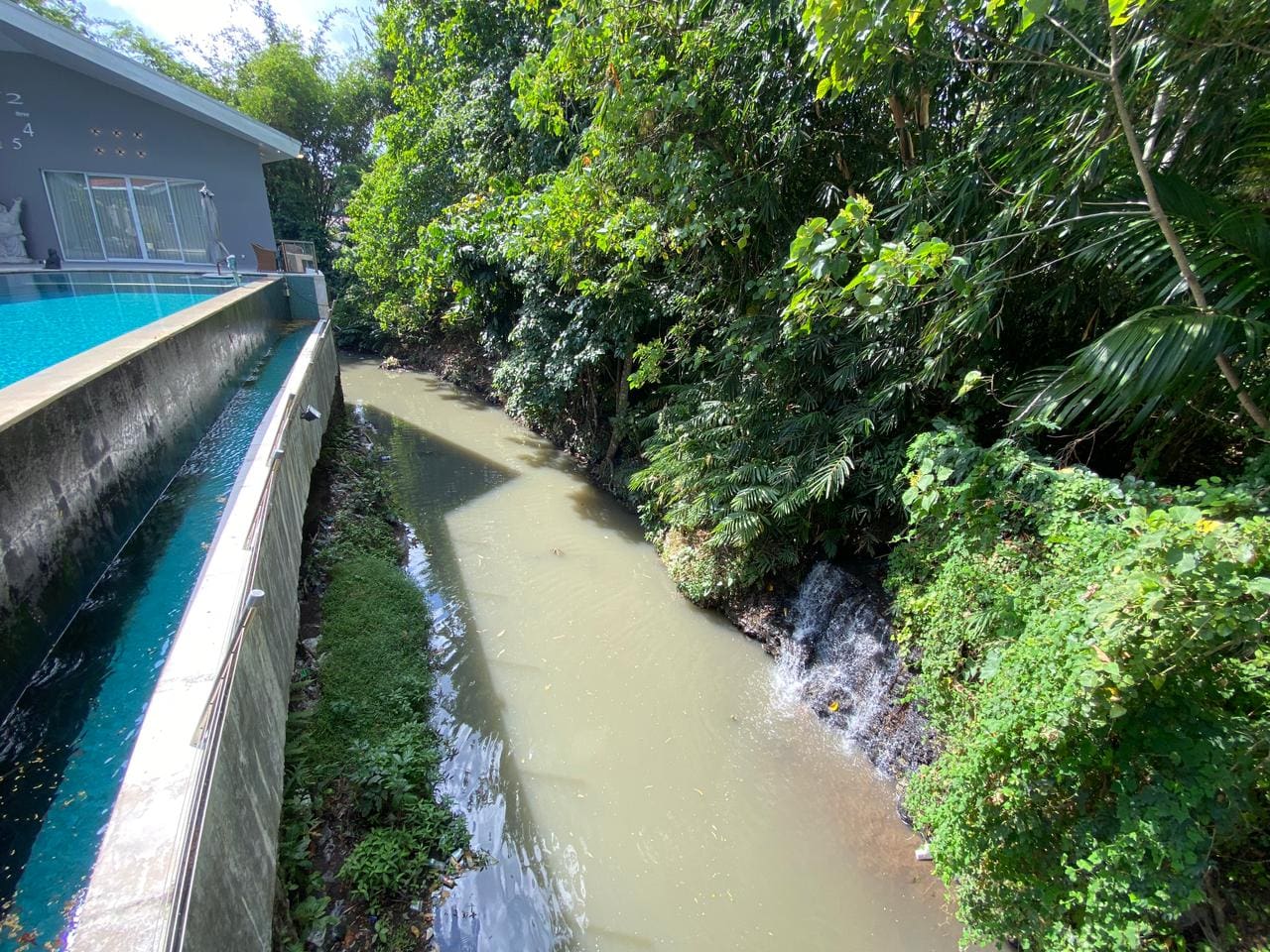 Large Riverside Villa In Sought After Umalas Bali - Foto 5