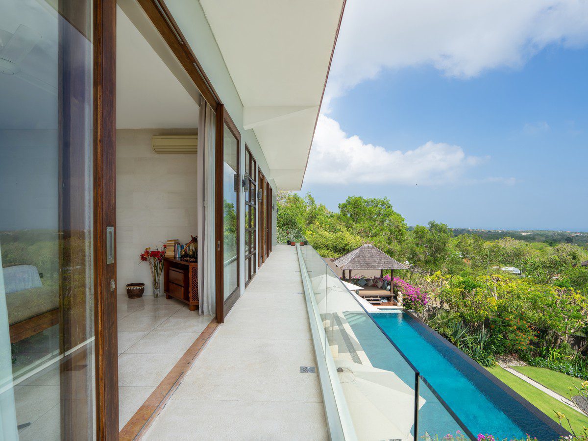 Panoramic views of the turquoise blue Indian ocean - Foto 13