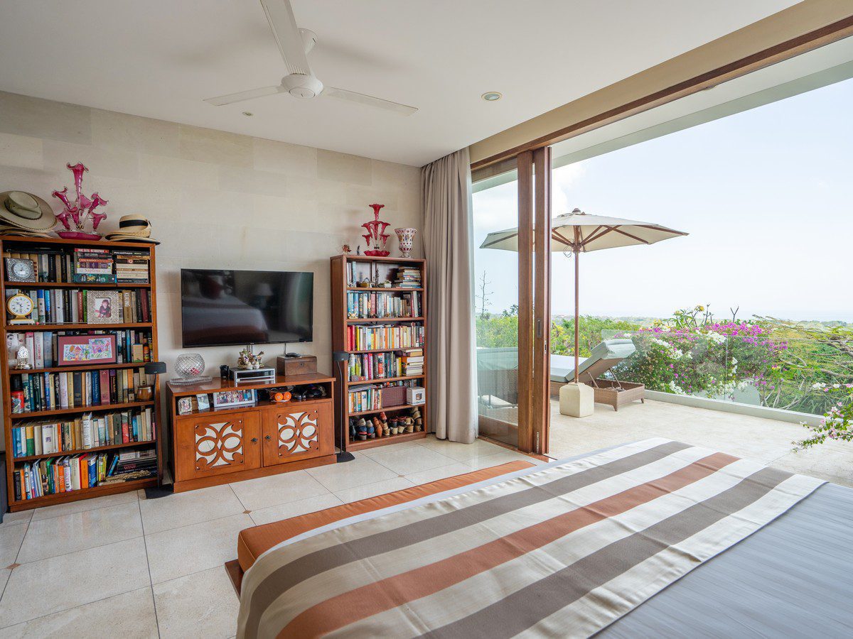 Panoramic views of the turquoise blue Indian ocean - Foto 21