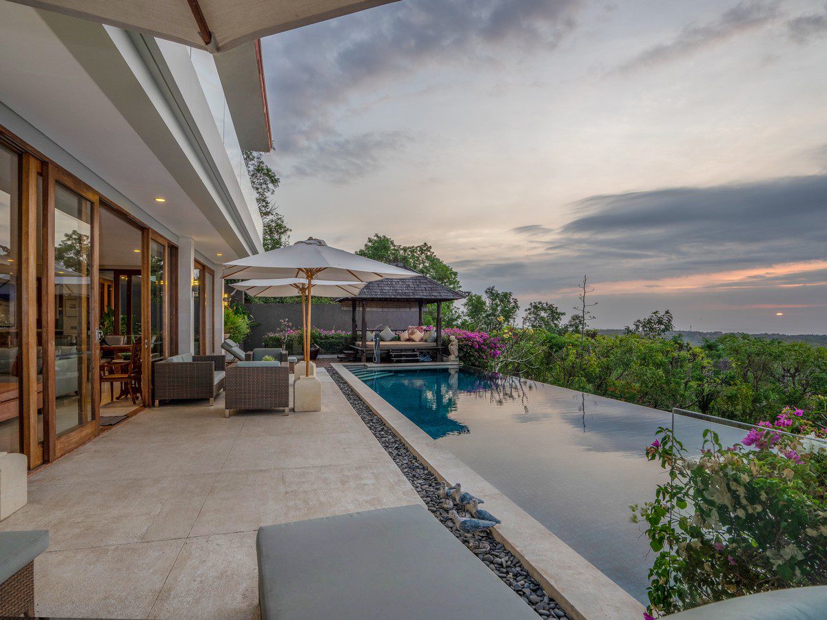 Panoramic views of the turquoise blue Indian ocean - Foto 8