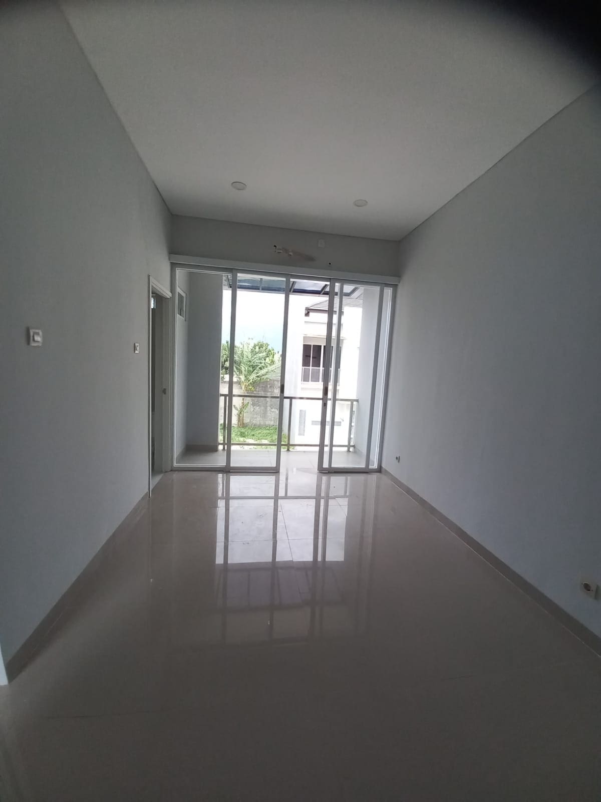 DIJUAL RUMAH DEKAT SEKTOR 2 BINTARO DEKAT STASIUN PON RANJI PLAZA BINTARO - Foto 4