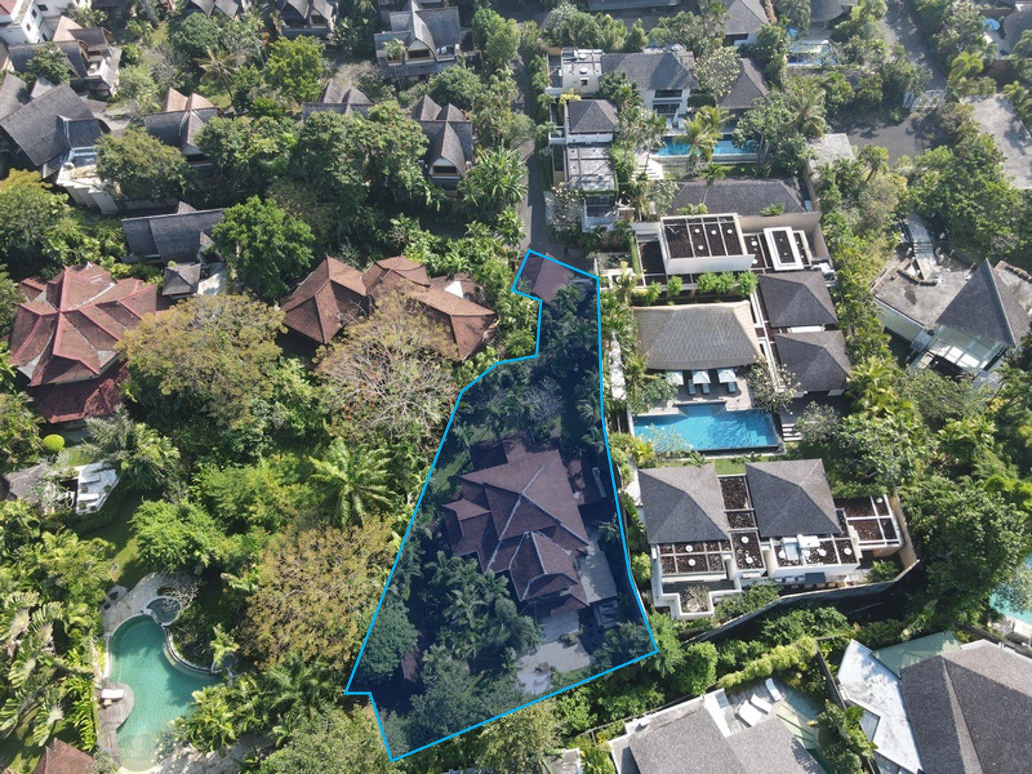 Seminyak 974 Sqm Land In Highly Prized Neighbourhood
