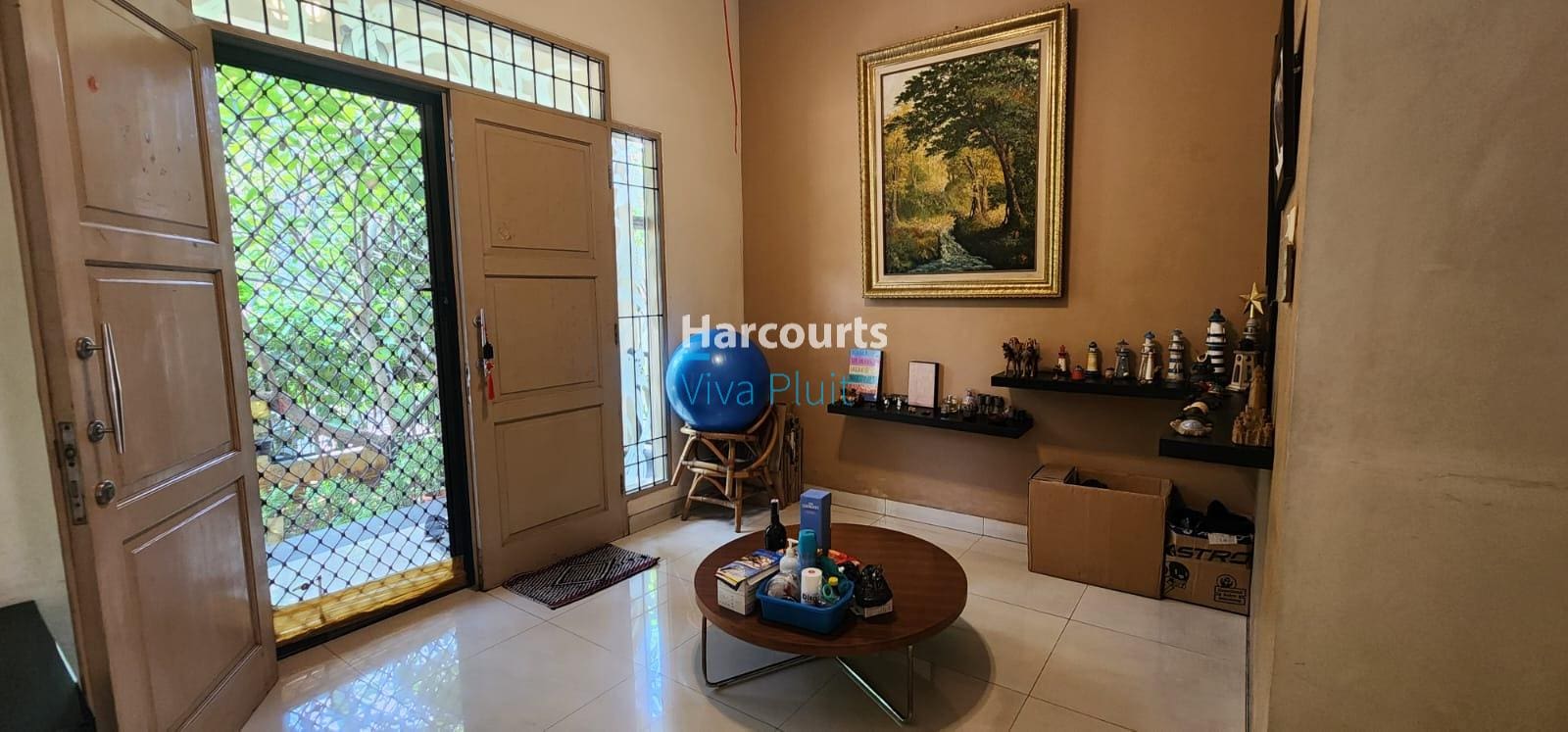 Dijual Rumah di Komplek Walet Elok, Pantai Indah Kapuk. Siap Huni.