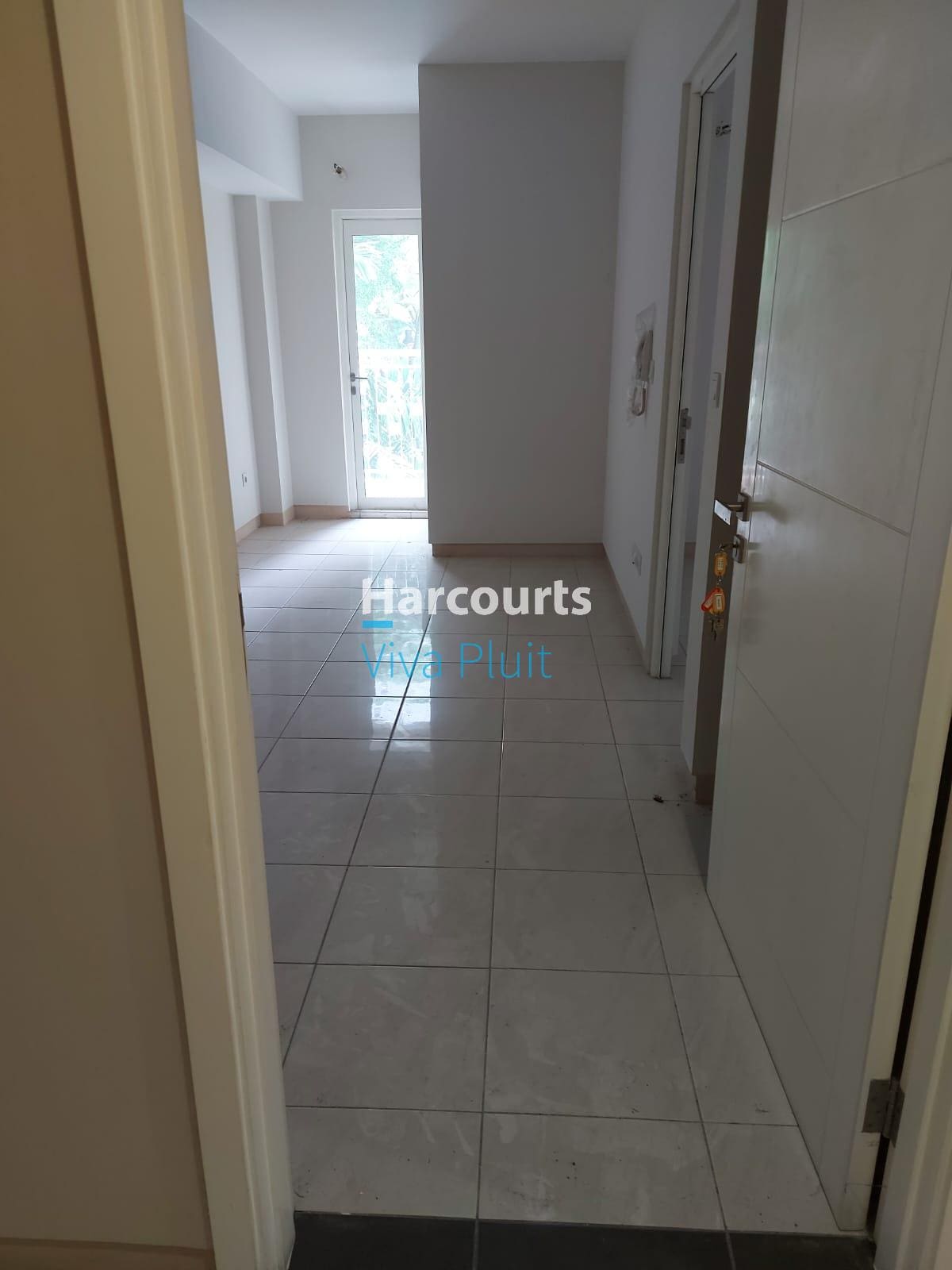 Dijual Apartemen Springlake Summarecon Bekasi. Siap Huni Harga Nego!!