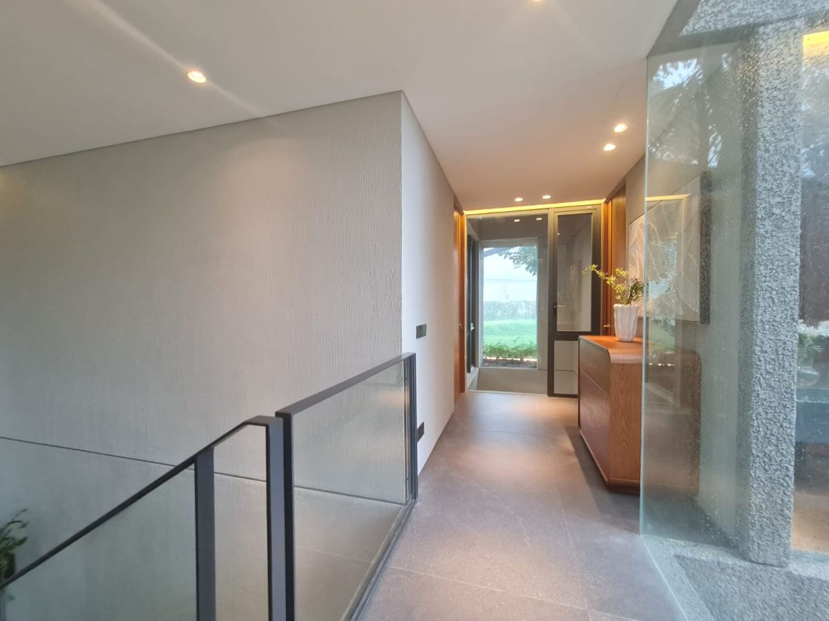 Villa baru mewah dan eksotik dengan pemandangan rawa pening dekat Salatiga - Foto 3