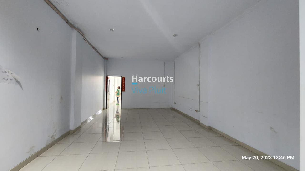 Dijual Ruko Siap Pakai di Muara Karang Raya. Lokasi Strategis.