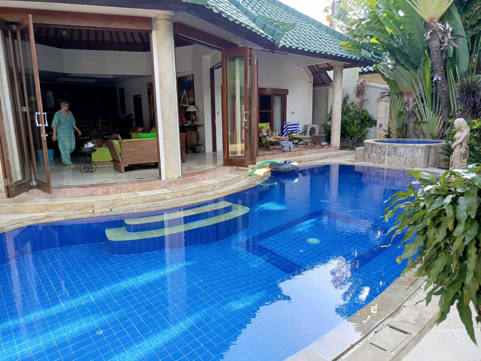 Fantastic Family Home Walking Distance to Beach – Sanur - Foto 3