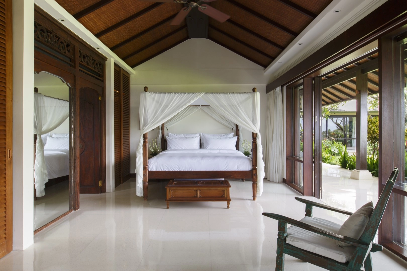 Breathtaking Cliff Front Villa with Outstanding Ocean Views - Foto 4