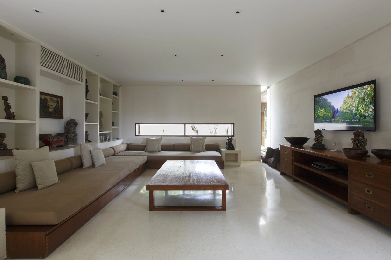 Breathtaking Cliff Front Villa with Outstanding Ocean Views - Foto 9