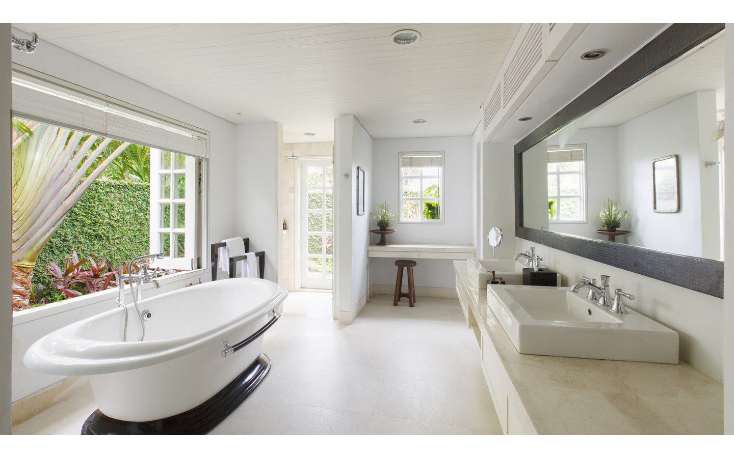 Colonial Cliff Front Beauty With Beach Access - Foto 3