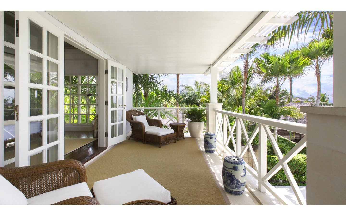 Colonial Cliff Front Beauty With Beach Access - Foto 4