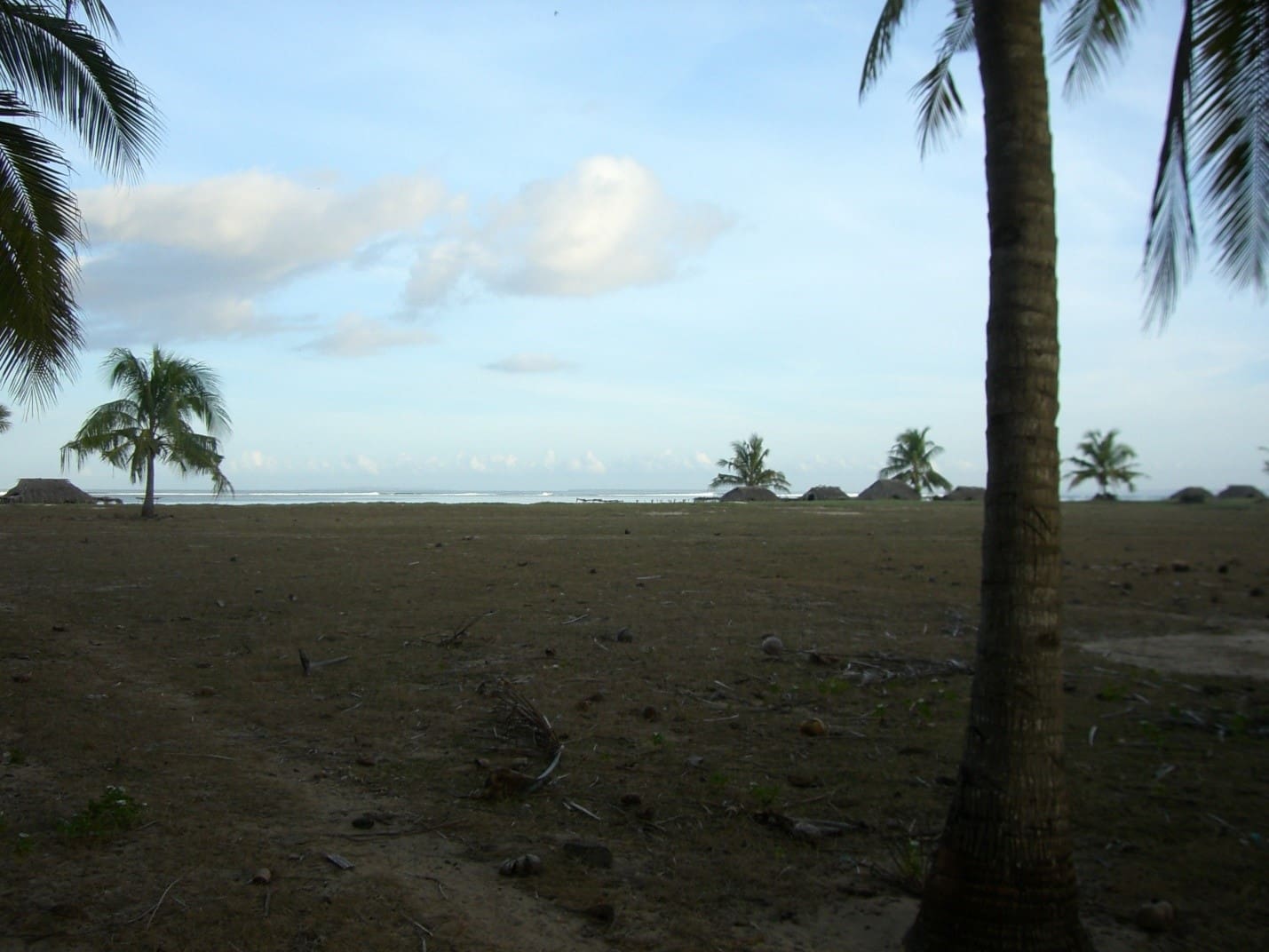 Absolute Nemberala Beachfront Land – Rote - Foto 3