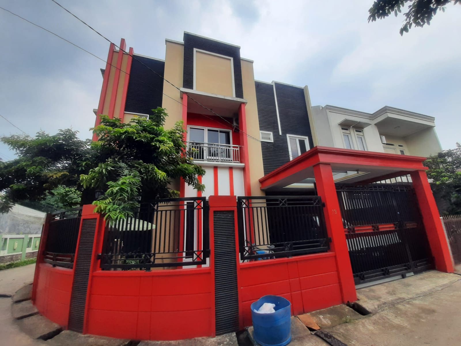 Dijual Rumah Jatiwarna Bekasi BU