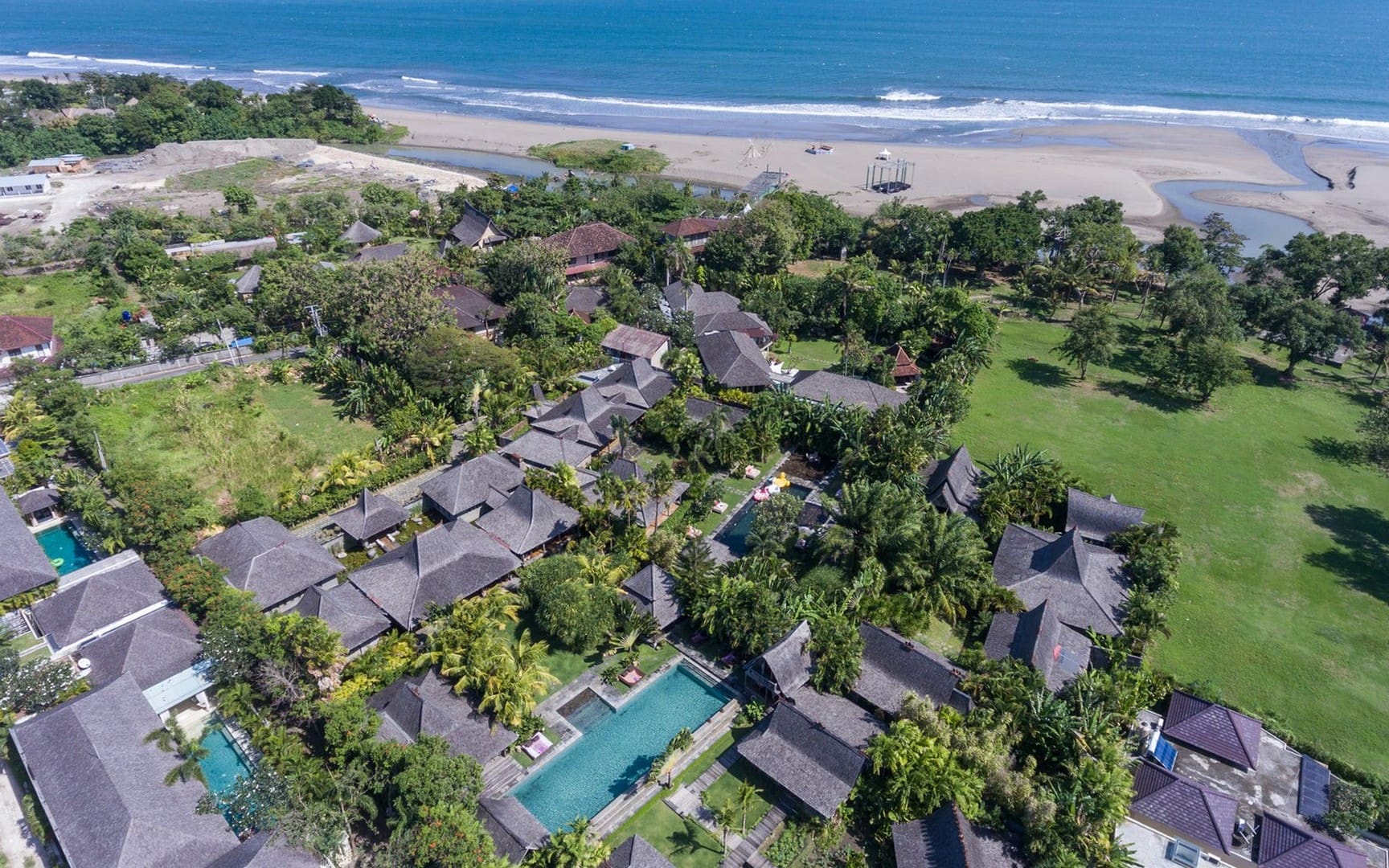 Magnificent 5-Bedroom Joglo Estate in Berawa