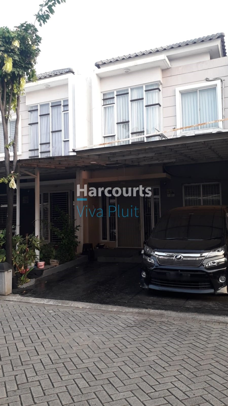 Disewakan Rumah Green Lake City Cluster Amerika Latin. Siap Huni Harga Nego