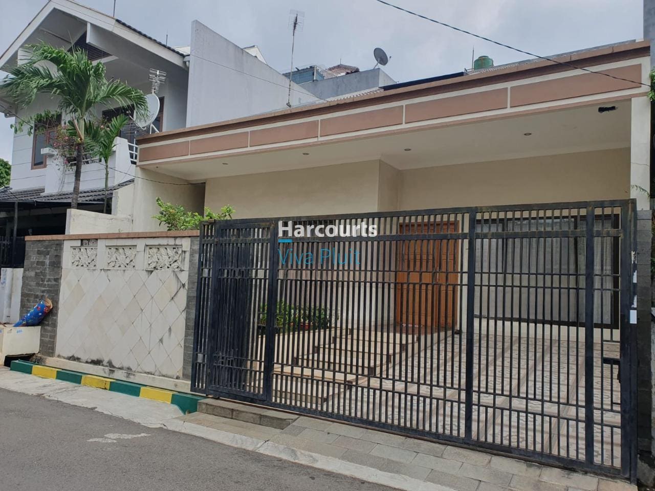 Dijual Rumah Siap Huni di Kembangan, Jakarta Barat. Harga Murah!