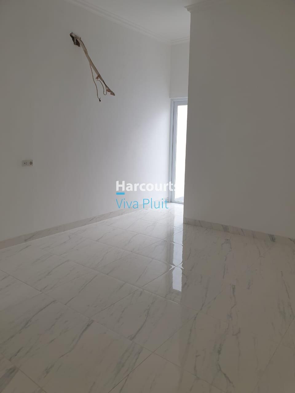 Dijual Rumah Di Muara Karang Blok 3. Bangunan Baru Harga Murah Nego! - Foto 3